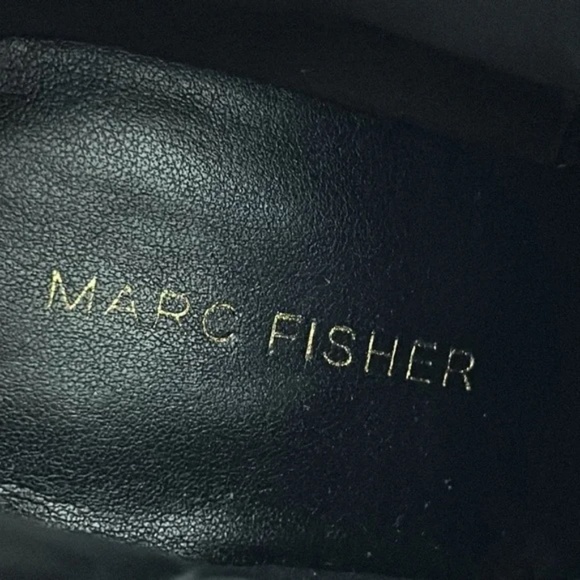 Marc Fisher Saint Chelsea Ankle Boots Block Heeled Booties Taupe Suede Size 7.5 - Picture 11 of 14